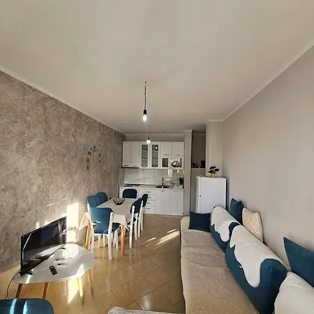 Valona Daily Apartment Vlore