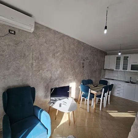 Valona Daily * Vlorë